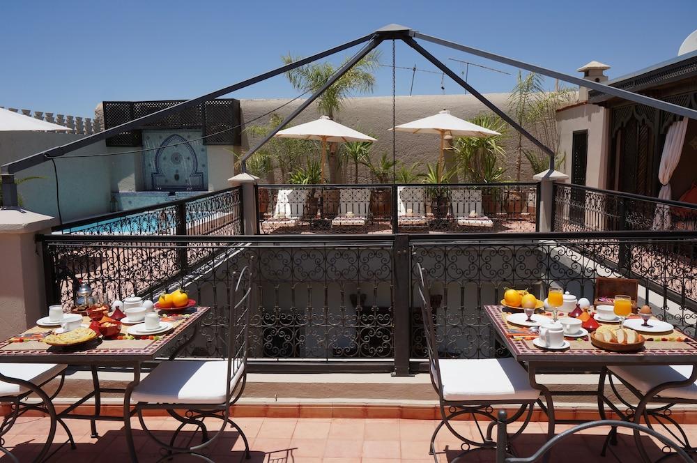Riad Le Clos Des Arts Marrakesh Buitenkant foto