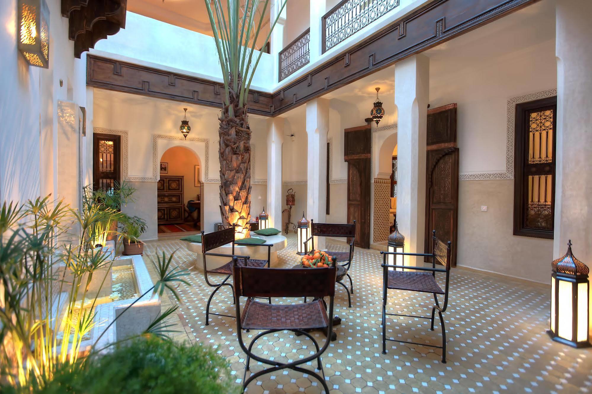Riad Le Clos Des Arts Marrakesh Buitenkant foto