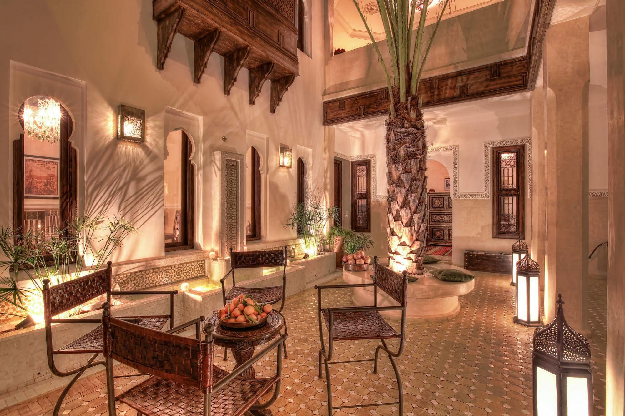 Riad Le Clos Des Arts Marrakesh Buitenkant foto